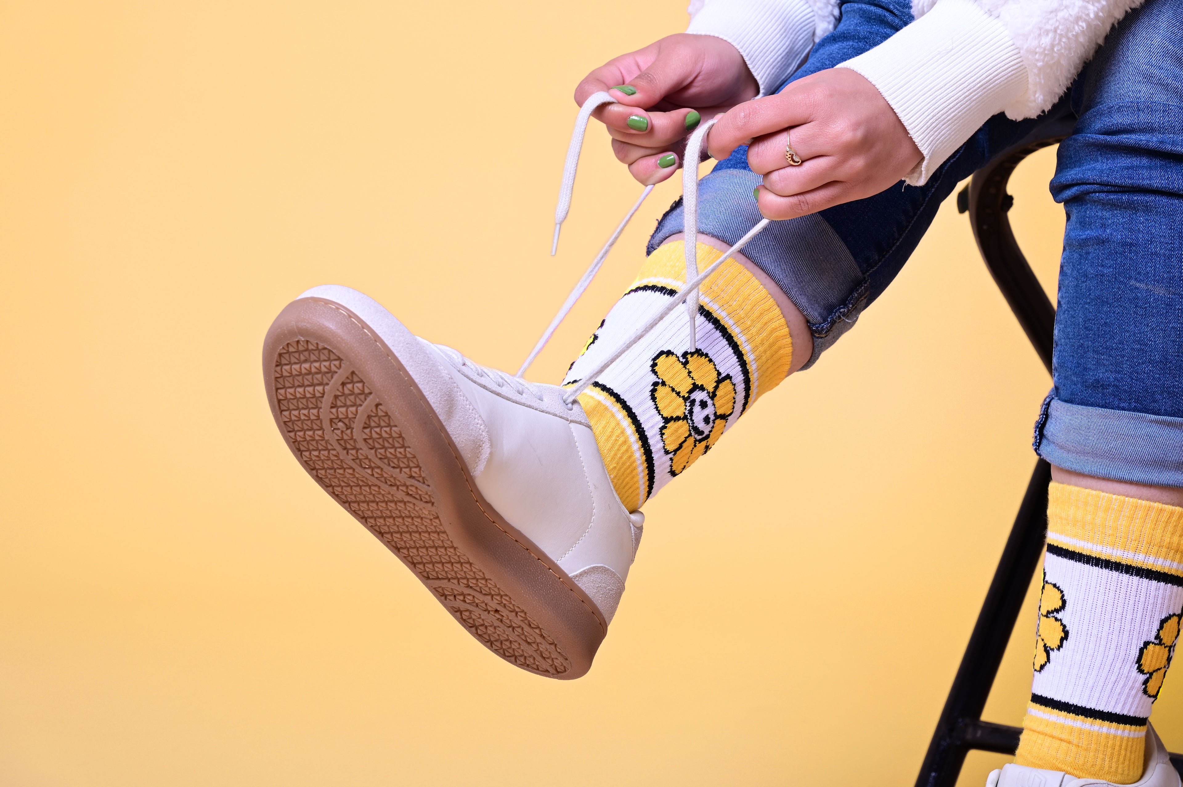 Sunny Bloomers - OG Sneaker Socks